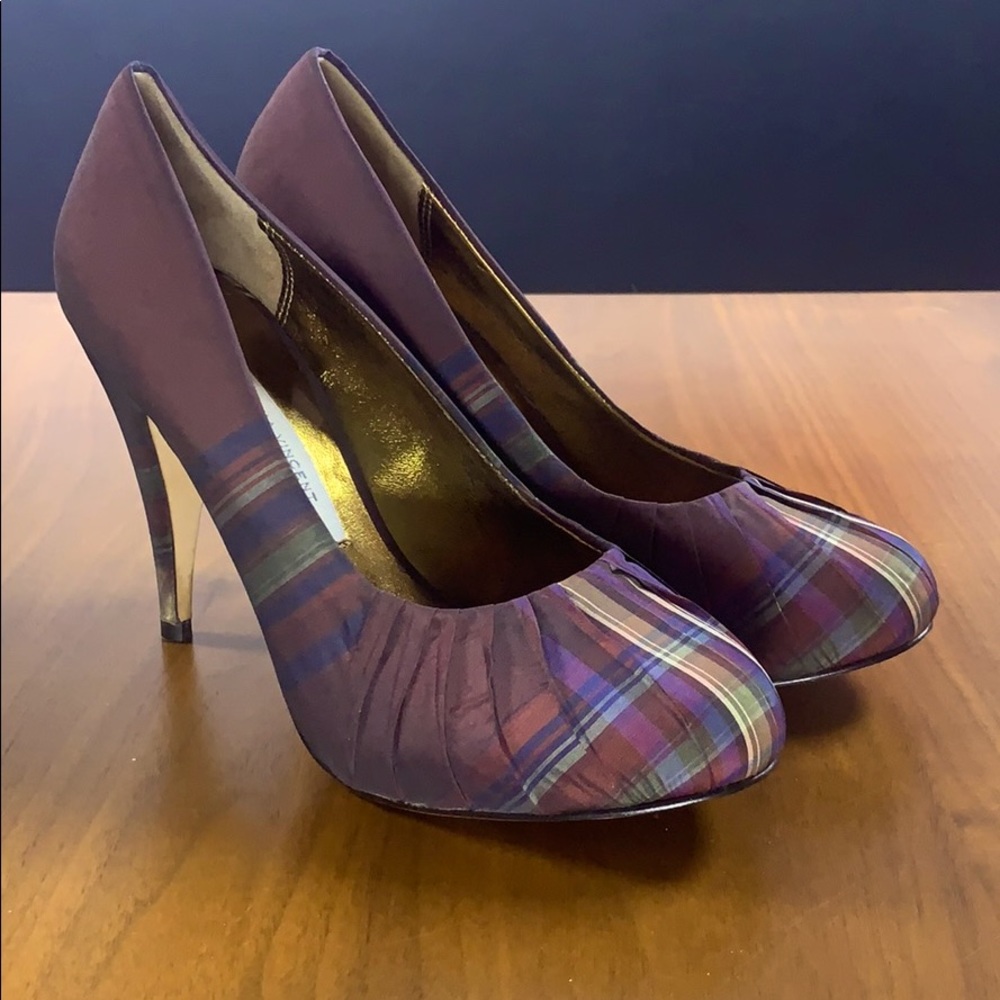 Cynthia Vincent, Bordeaux Red Tartan Plaid heels 7